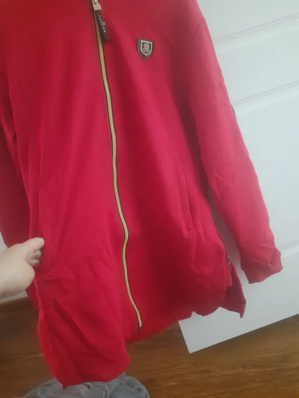 Ayollar uchun tizzagacha sport kiyimi (shimlarsiz) 3 Ayollar uchun tizzagacha sport kiyimi (shimlarsiz) 3