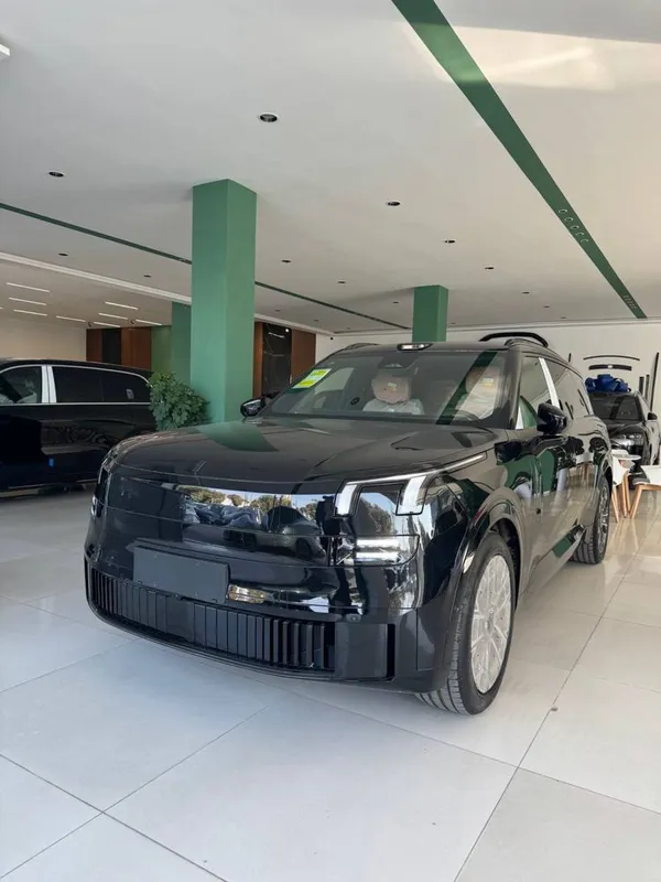 Lynk & Co 900 gibrid 2026