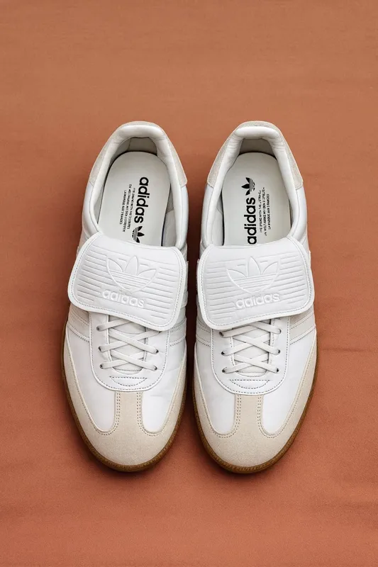 Adidas мужские кроссовки 2 Adidas мужские кроссовки 2