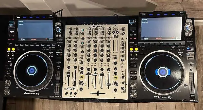 Pioneer CDJ 3000 в аренду 3 Pioneer CDJ 3000 в аренду 3