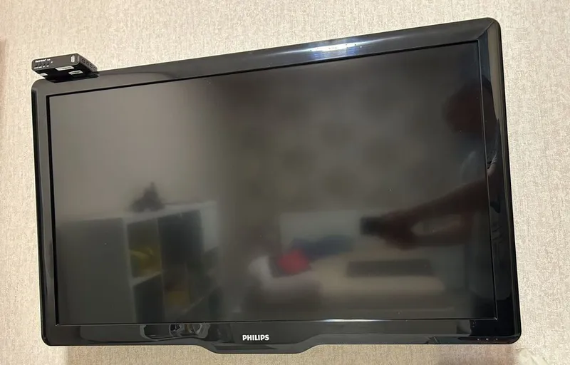 Телевизор Philips 42 диагональ