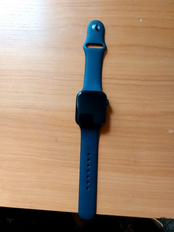 Apple Watch SE 44 мм 1 Apple Watch SE 44 мм 1