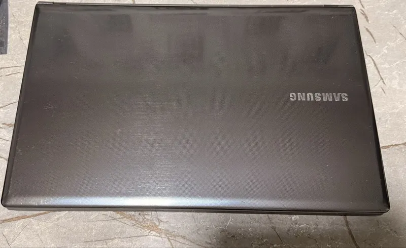 Samsung 550P i7 8/512GB GeForce® GT 650M (128 бит) 17.3" (43.9 см) дюм — фото 1