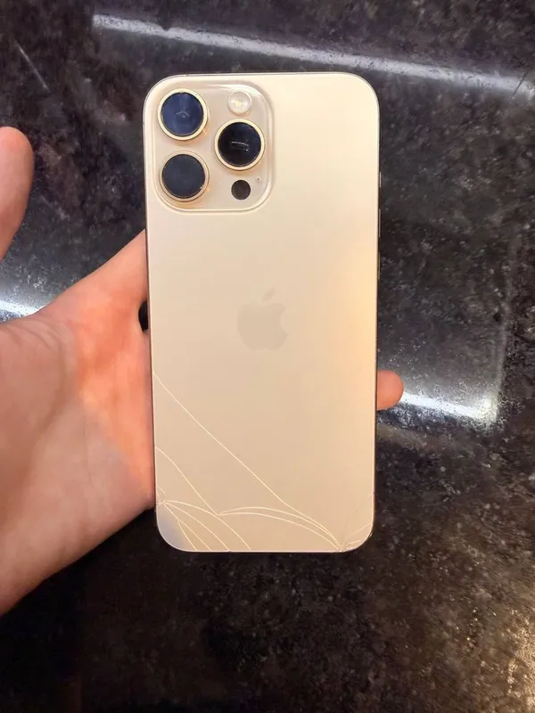 iPhone 16 Pro Max 256 Гб 92 емкость обмен на 15 про и доплата — фото 5