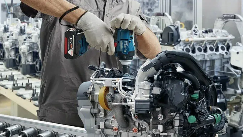 Аккумуляторный гайкавёрт BOSCH GDS 18V-400 (SOLO) — фото 1