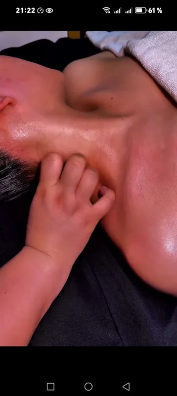 Ayollar va bolalarga massaj 7 Ayollar va bolalarga massaj 7