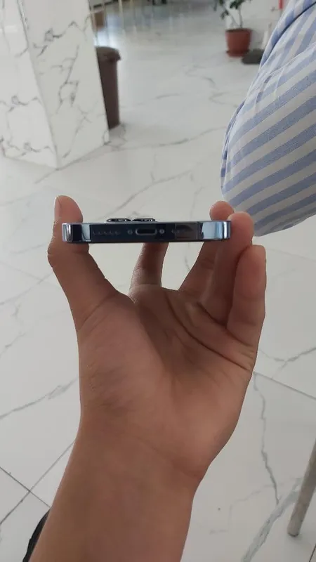 13pro 128gb73 ekranidagi laminat hama joyi radnoy