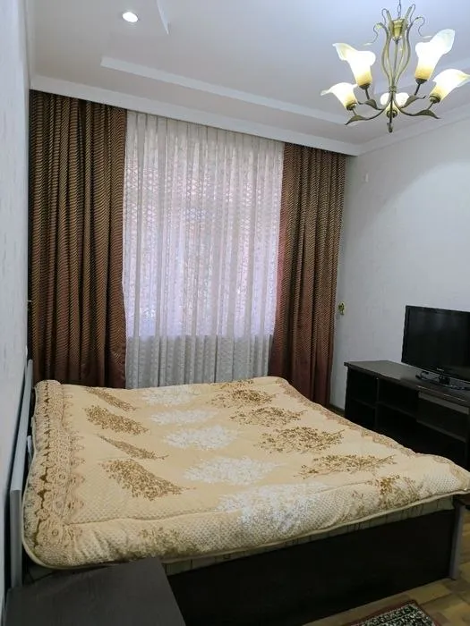 2-комнатная квартира, 75 м², 3/5 этаж (вторичка) 2 2-комнатная квартира, 75 м², 3/5 этаж (вторичка) 2