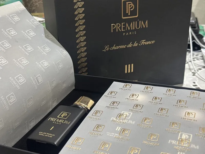 Premium Paris |||