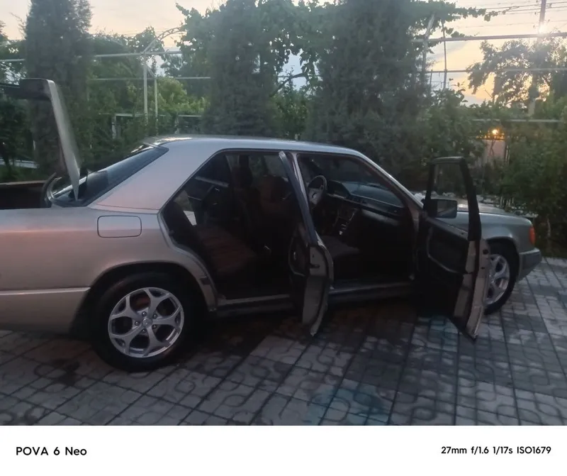 W 124 в хорошем состоянии — фото 1