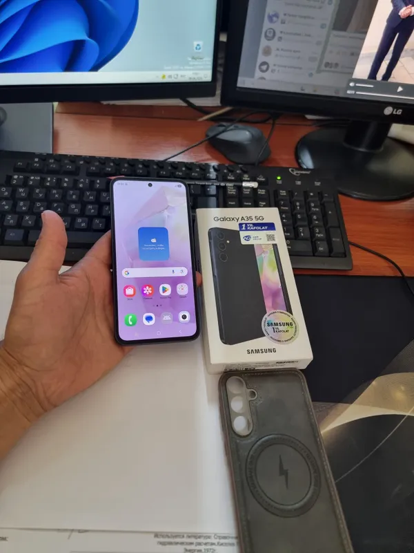 Samsung A35 5G 8/256gb ideal 1oy iwlatilgan yangiday xolati