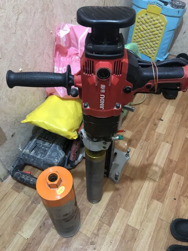 Beton teshish xizmati almaznoe bureniyada toshkent bo’ylab