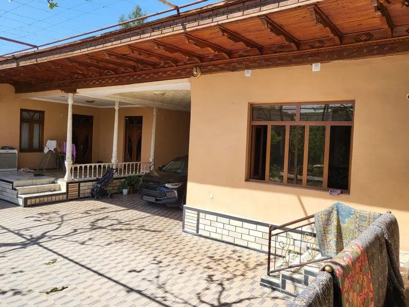 Uy Sotiladi yashash uchun hama sharoyit bor — фото 1