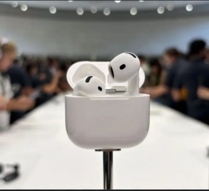 Apple Airpods 4 ANC, есть доставка
