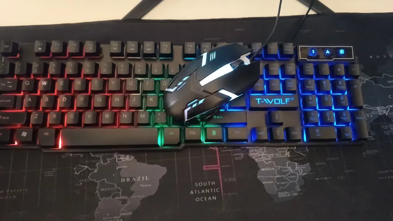 Проводная мембранная клавиатура с RGB-подсветкой 2