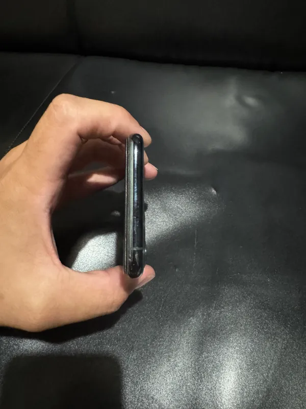 iPhone 11 Pro 64 (LL/A) 1 iPhone 11 Pro 64 (LL/A) 1