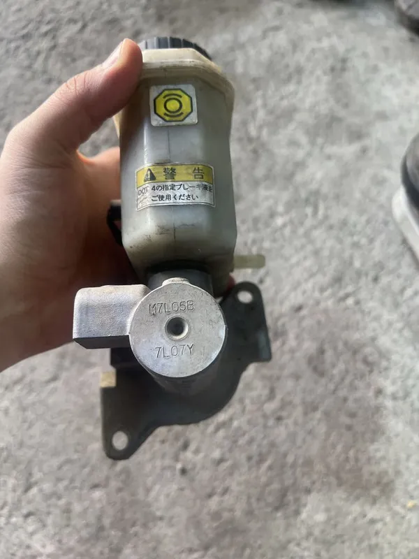 Epika tormoz glavni 1 Epika tormoz glavni 1