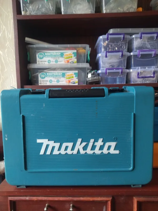 Перфоратор Макита 1 Перфоратор Макита 1
