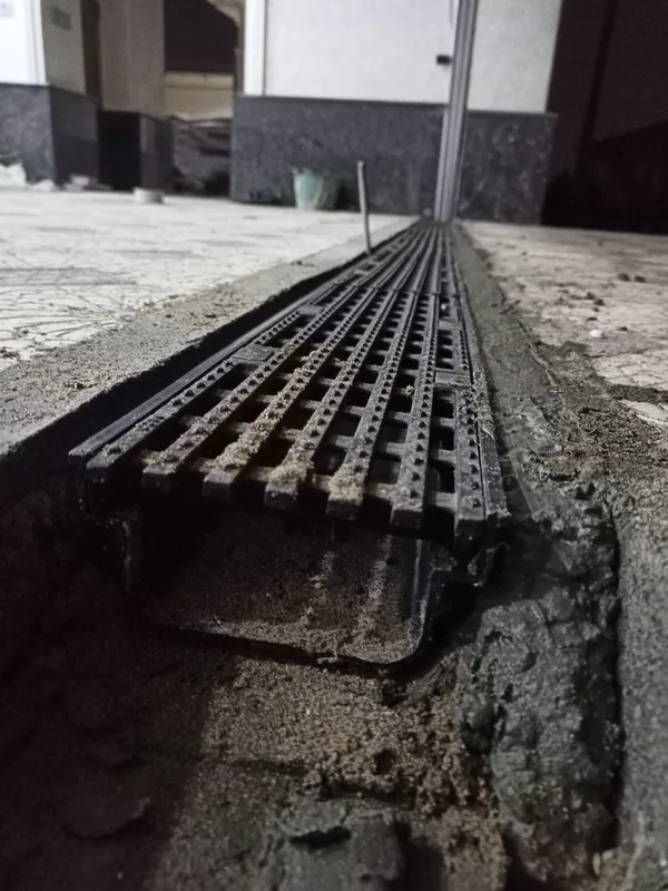Лоток DN100 полипропилен + копкоги чугун Ч-50 Vs Line ва Гидролика