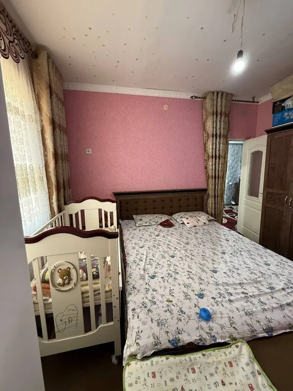 Srochno Sirdaryo tuman 3 xona Kamariston yangi uylarda Uy sotiladi — фото 3
