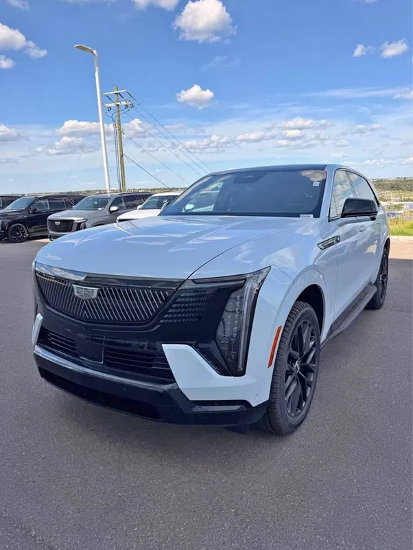 Cadillac Escalade IQ Sport 2026 new 1 Cadillac Escalade IQ Sport 2026 new 1