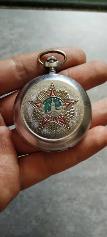 Винтажные советские карманные часы Molhija механические 1 Винтажные советские карманные часы Molhija механические 1