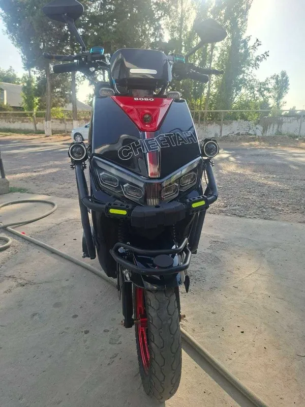 срочно продается электроскутер! BOBO MOTORS CHEETAH 3 срочно продается электроскутер! BOBO MOTORS CHEETAH 3