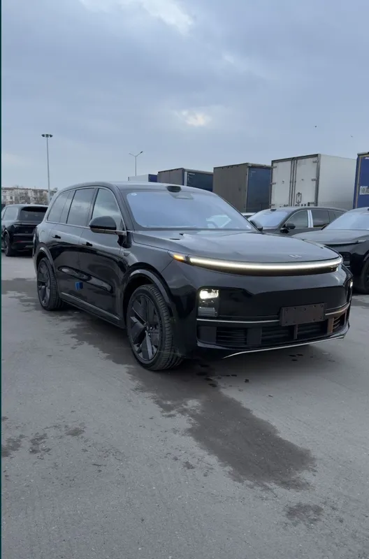 **Lixiang L9 ultra RESTAYLING 2026 kuzvda — фото 1