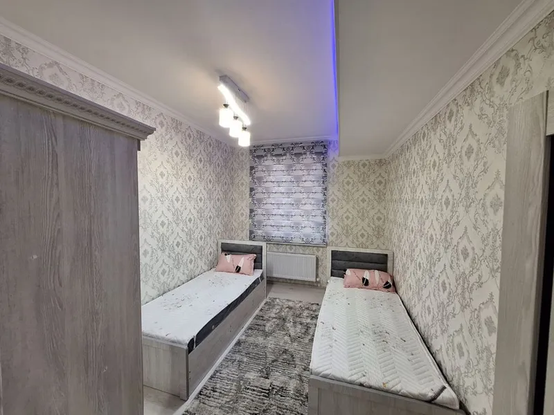 2-xonali ijaraga beriladi