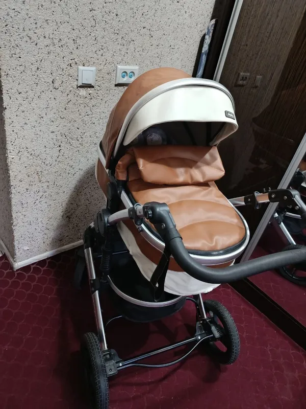 Коляска детская, осенняя, в хорошем состоянии 2