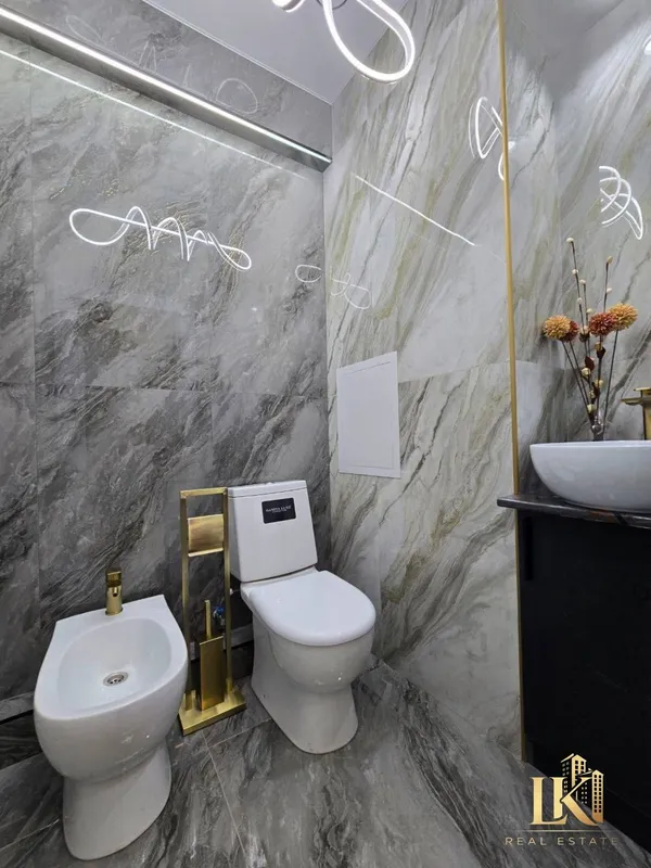 Poytaxt Residence JKda 3 xonali kvartira sotiladi 10