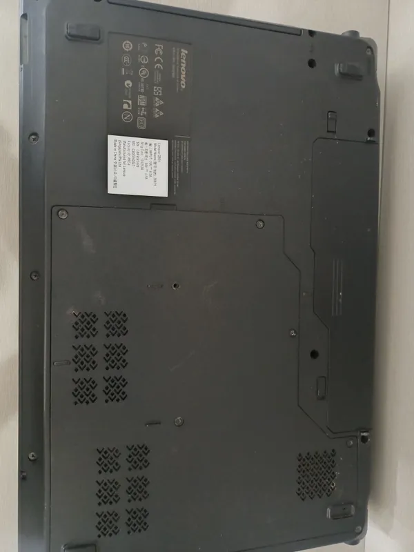 Noutbuk  Lenovo  G565 — фото 4