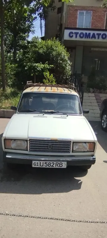 Jiguli 07 sotiladi 1 Jiguli 07 sotiladi 1