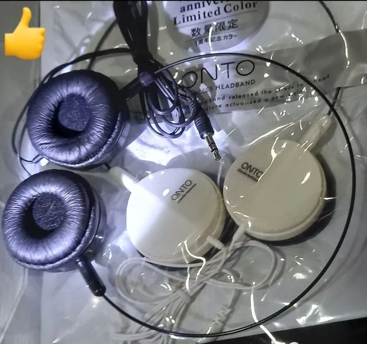 Наушники беспроводные блютуз. Новые.Смотрите фото. 4 Наушники беспроводные блютуз. Новые.Смотрите фото. 4
