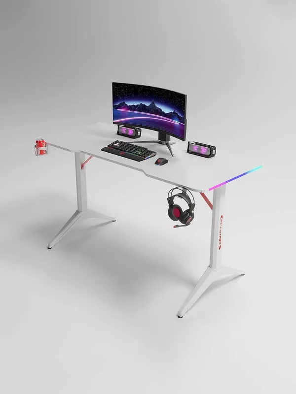 Стол компьютерный игровой с RGB подсветкой — фото 3