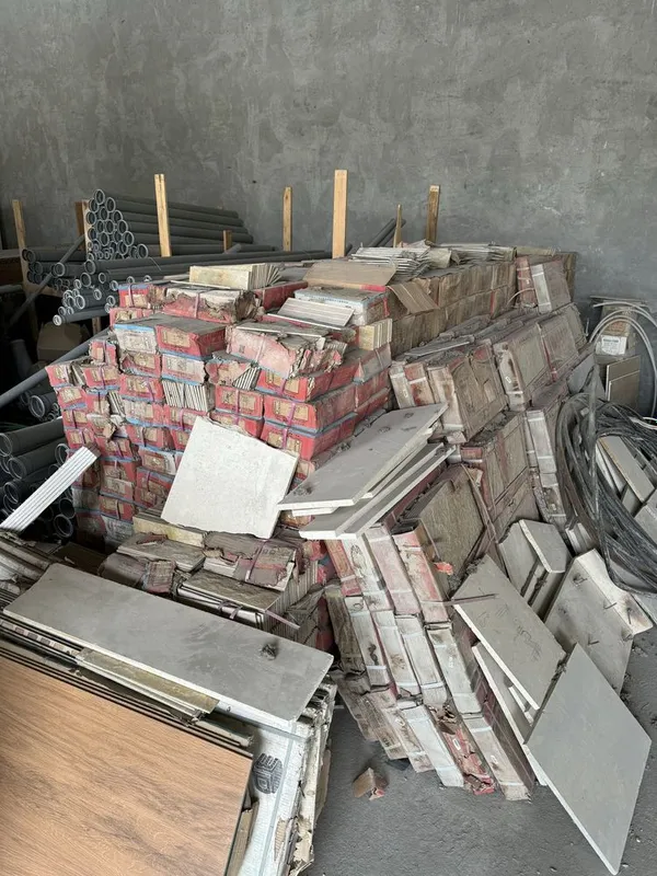 Mazayka kafellar bor kvadrati 75000 soʻmdan 5 Mazayka kafellar bor kvadrati 75000 soʻmdan 5
