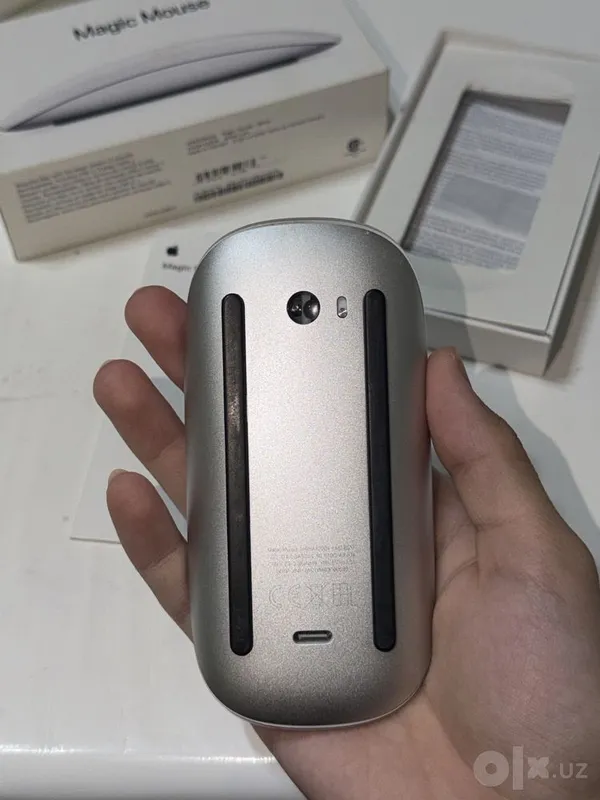 Apple Magic Mouse (USB-C) 4 Apple Magic Mouse (USB-C) 4