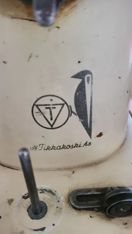 Продаю антикварная Швейная Машинка Тикка — фото 1