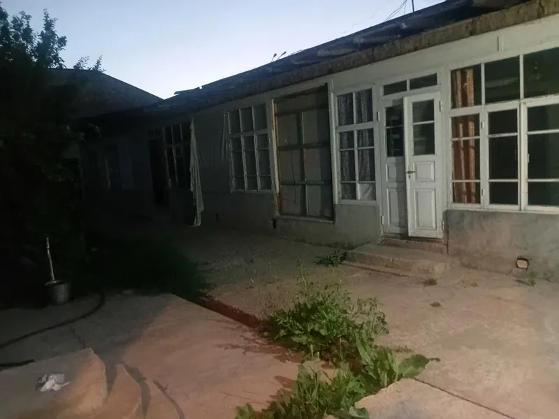 Продается двор 6 соток 40 2 Продается двор 6 соток 40 2