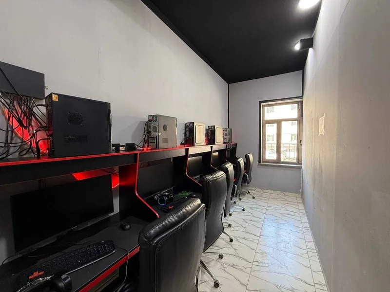 Tayyor 93m2 + 50m2 yerto’lasiga ega noturar do’kon sotiladi#a508 5 Tayyor 93m2 + 50m2 yerto’lasiga ega noturar do’kon sotiladi#a508 5
