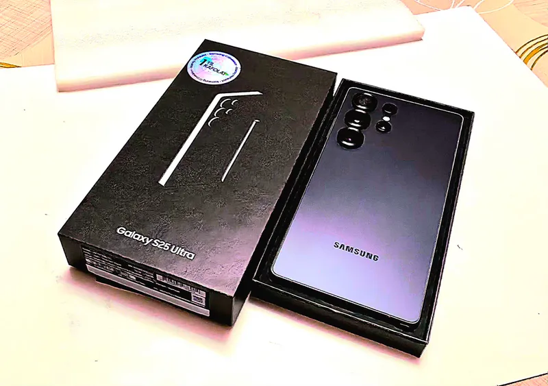 Самсунг S25 Ultra 512/12 GB 7