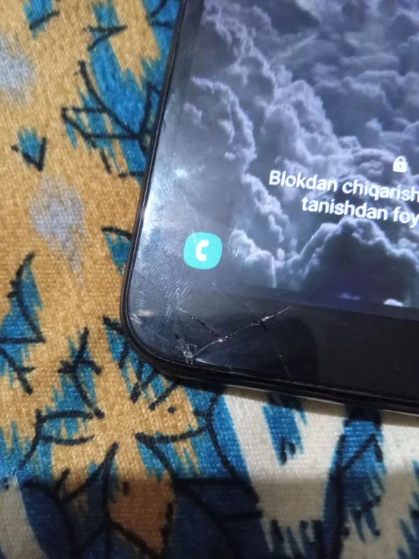 samsung j6 ishlaydi xotira 32gb arzon telefon — фото 2