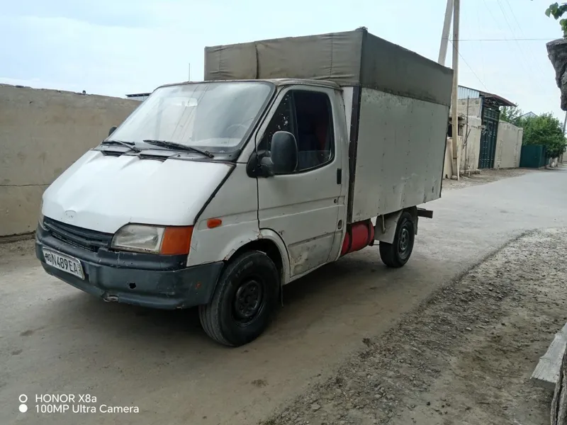 Ford Transit Срочно продаётся 2 Ford Transit Срочно продаётся 2