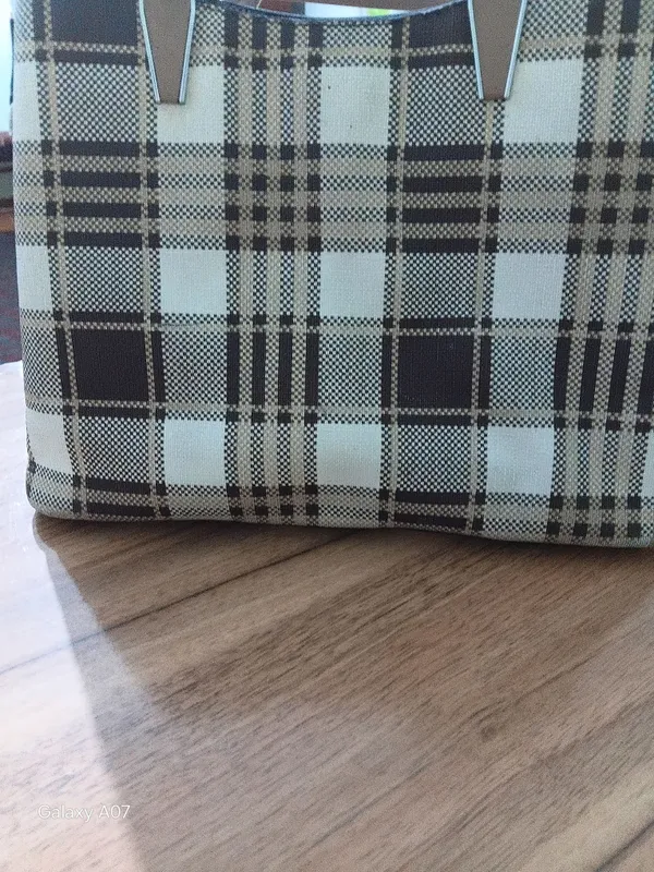 sumka 3 xonali sifati alo darajada