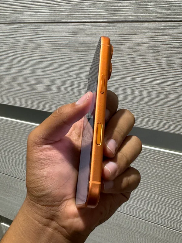 IPHONE 17 PRO 4