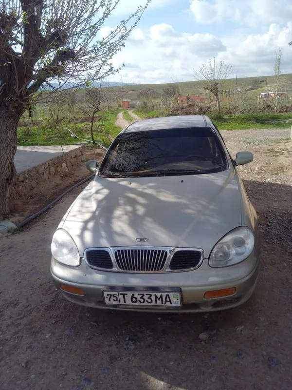 Daevo leganza 1998 yil 3