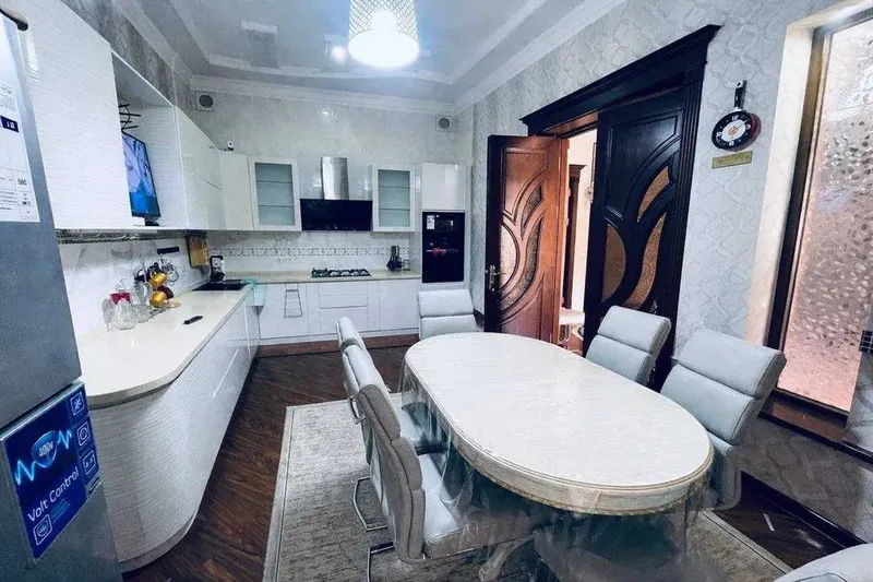 Саёхат/ Центр Луначарского 4