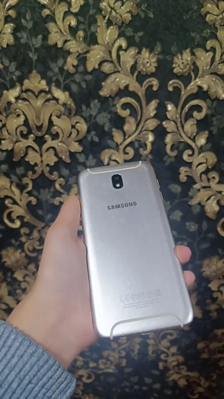 Samsung galaxy j7 (2017). На запчасти 1 Samsung galaxy j7 (2017). На запчасти 1