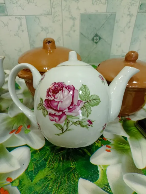 чайники заварочные, целые 2 чайники заварочные, целые 2