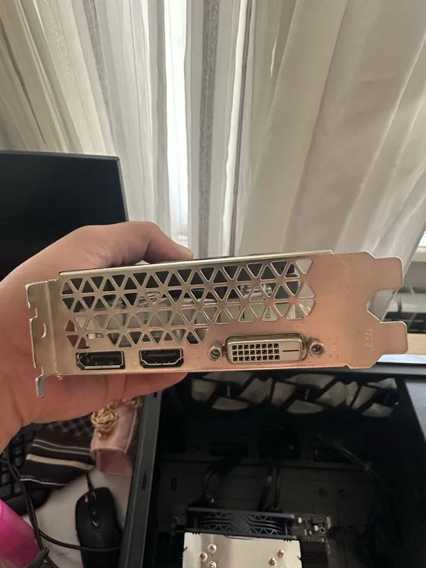 rx 580 8gb идеальное состояние 1
